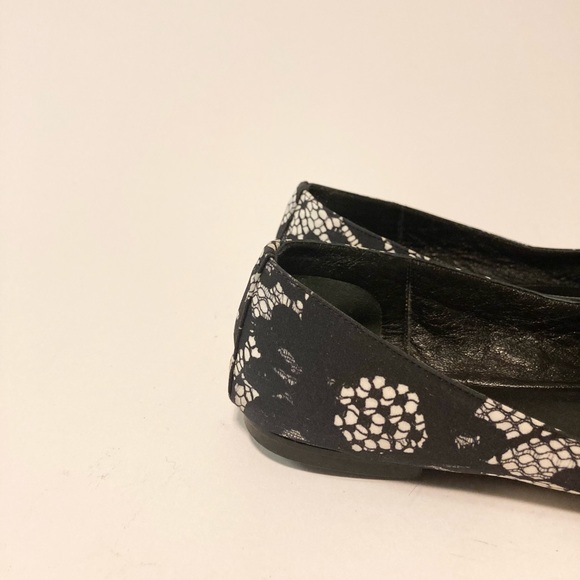 Dolce & Gabbana Black White Fabric Ballet Flats size EUR 37, US 6.5 - Picture 3 of 16
